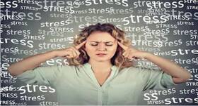 आयुर्वेदिक टिप्स जो तनाव कम करने में करेंगे आपकी मदद