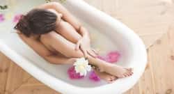 ग्‍लोइंग स्किन के लिए नहाने में करें इन चीजों का इस्‍तेमाल