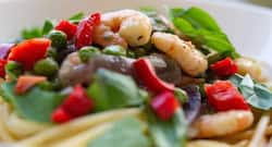 शाकाहारी लोग वजन घटाने के लिए डाइट में ऐसे बढ़ाएं प्रोटीन विटामिन की मात्रा