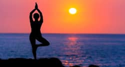 अंतर्राष्ट्रीय योग दिवस 2019ः वृक्षासन योगासन करने का सही तरीका और किसको ज्यादा फायदेमंद