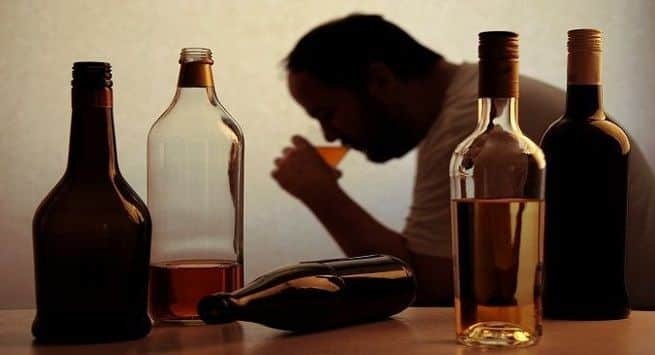 Alcohol consumption: 14 drinks a week could be dangerous for AFib patients