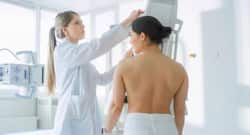 Mammography:  जानें ब्रेस्‍ट कैंसर की जांच की इस प्रक्रिया के बारे में