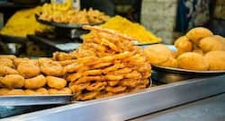 Foods to avoid this monsoon