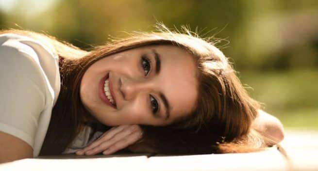 Try to stay happy for weight loss in hindi