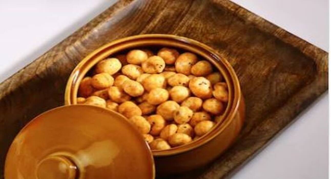 Makhana for weight loss :  जानें, मखाना कैसे करता है वजन कम, क्या हैं इसके अन्य सेहत लाभ