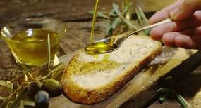 Olive oil purity : आप क्‍या जानते हैं ऑलिव ऑयल की वर्जिन और एक्‍स्‍ट्रा वर्जिन कैटेगरी के बारे में