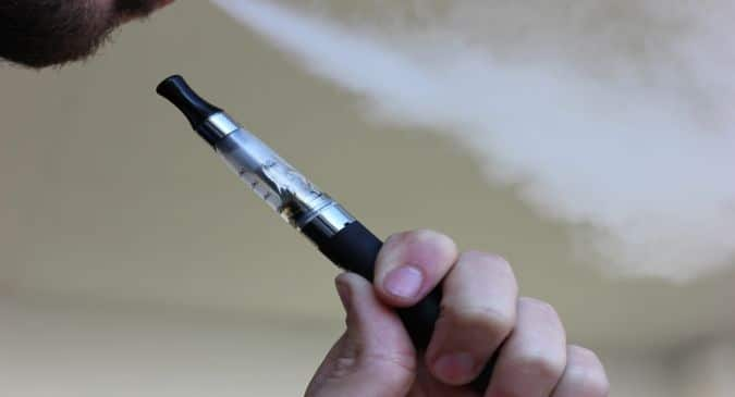 E cigarette without nicotine