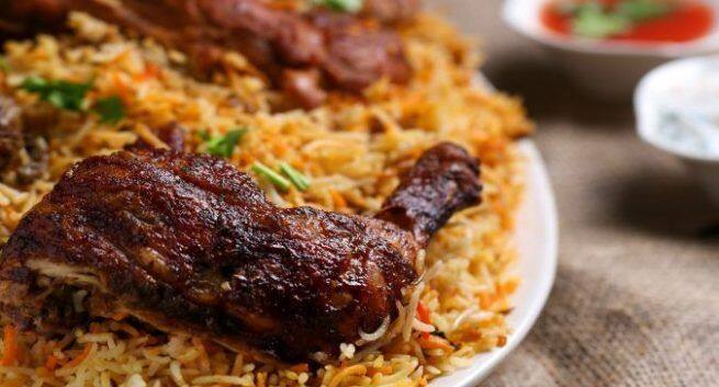 What are the disadvantages of eating stale food in Hindi