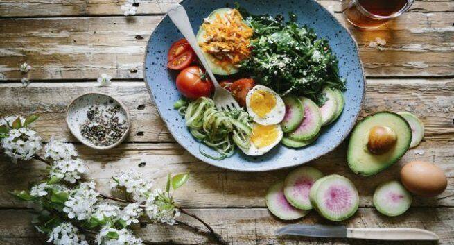 What are the precautions to be taken in keto diet