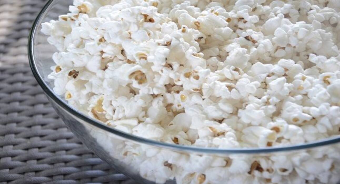 Let's Understand The Importance Of Healthy Snacking