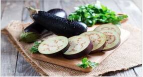 Brinjal Benefits : बैंगन खाने से सेहत को होते हैं ये 13 लाभ Brinjal Benefits : बैंगन खाने से सेहत को होते हैं ये 13 लाभ