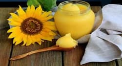 WBW 2019 : क्या घी और घी के पकवान खाने से ब्रेस्ट मिल्क बढ़ता है?