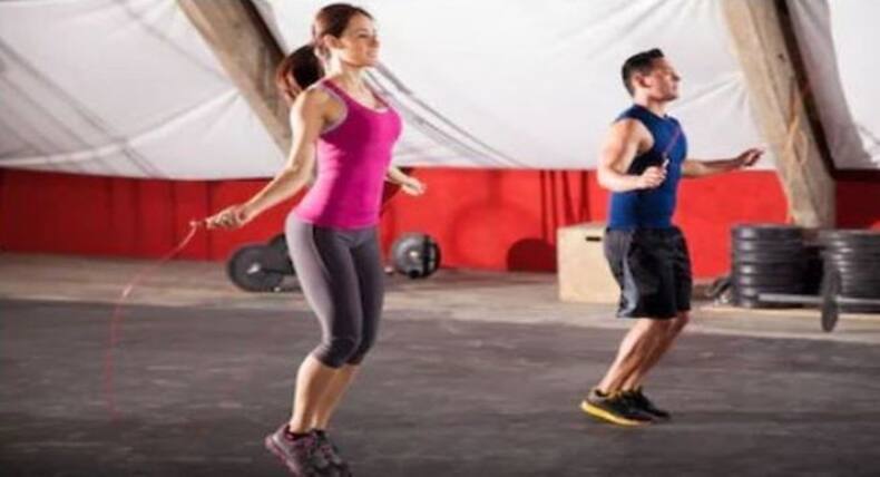 Morning Exercise : हेल्दी रहना तो जरूर करें ये 4 मॉर्निंग एक्सरसाइज