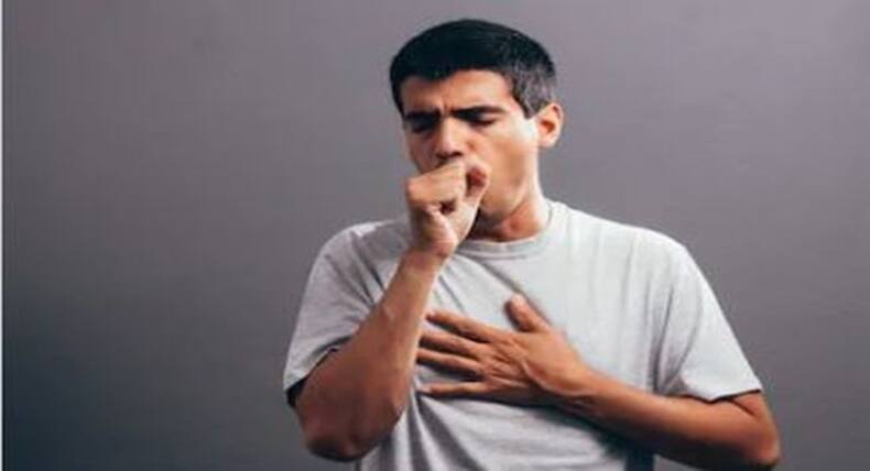 Cough Remedies : खांसी को दूर करने के लिए पिएं घर में बना यह सीरप, जल्द मिलेगा आराम