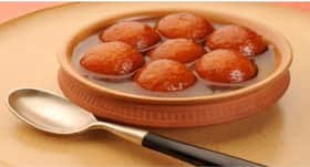 Healthy Recipe : ब्रेड से बने गुलाब जामुन खाएंगे तो खाते रह जाएंगे, जानें इसकी रेसिपी