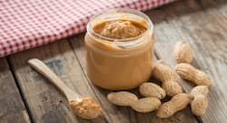 5 surprising health benefits of peanut butter