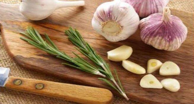 World Arthritis Day, home remedies for arthritis, Bone and joint health, tips to avoid arthritis, healthy food for bone and joint health. 