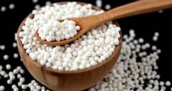 Healthy Navratri recipe: साबुदाना वड़े खाने से लगता है कोलेस्ट्रॉल बढ़ने का डर, तो खाएं साबुदाने की भेल