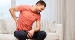 ऑफिस में अपनाएं सही पोस्चर, पीठ और कमर दर्द से रहेगी दूरी