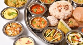 Healthy Eating: ओवरइटिंग से बचने और भोजन का सही पोषण पाने के लिए करें 'मिताहार'
