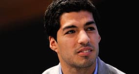 FIFA World Cup 2014: Luiz Suarez included in Uruguay squad despite recent knee injury