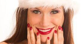 Christmas make-up tutorial – Unravel the diva in you with these beauty tips!