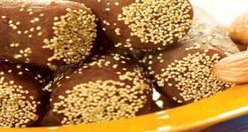 Healthy Christmas recipe: Date rolls