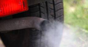 Diesel fumes linked to increased risk of bladder cancer: WHO