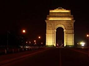 India Gate, Red Fort lit up on World Polio Day