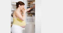Overweight mothers may be putting unborn babies at risk