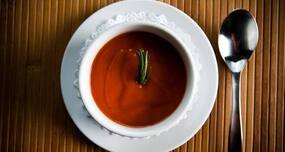 Tomato soup recipe -- slurp its healthy goodness!