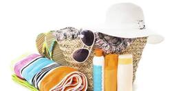 What beauty products should one carry on a beach holiday? (Beauty Query)