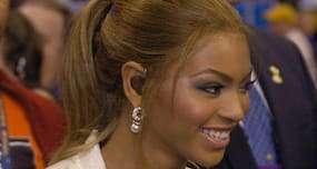 How to style a ponytail