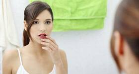 Blackheads bothering you? Here’s some expert advice!