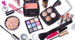 Your cosmetic beauty routine equals to 500 chemicals on your body every day!