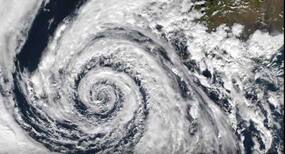 Cyclone Bulbul: चक्रवाती तूफान 'बुलबुल' से पश्चिम बंगाल, ओडिशा में 3 की मौत