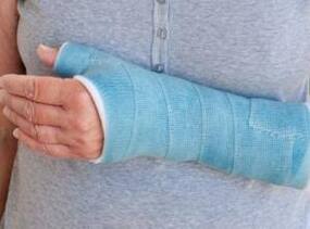 Fractures: First-aid and treatment options you should know about