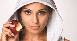 Anti Ageing Fruits : तीन फल, जो चेहरे पर नहीं होने देते हैं झाइयों, झुर्रियों की समस्या