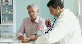 Regular Health Check-Ups: क्यों जरूरी है रेगुलर हेल्थ चेकअप?