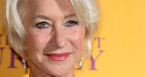 Helen Mirren to get plastic surgery