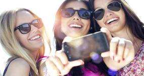 Friendship Day 2014: 10 reasons your friends can help boost your immunity