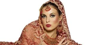 Monsoon Special: Dos and don'ts for the monsoon bride Monsoon Special: Dos and don'ts for the monsoon bride