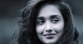 Actress Jiah Khan commits suicide, film fraternity shocked