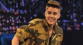 Justin Bieber to undergo surgery for busted eardrum?