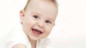 Is it safe to apply kohl or kajal in a baby's eyes?