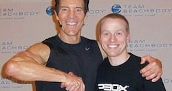 11-minute leg workout by Tony Horton (Video)