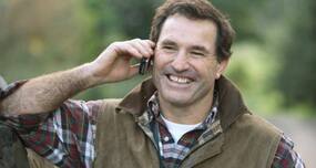 Can mobile phones give you allergies?