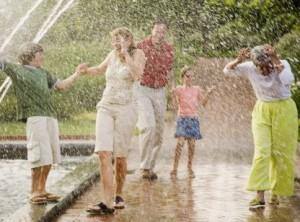 Stay away from fungal skin infections this monsoon | TheHealthSite.com