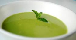 Keep BP under control with green peas soup