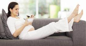 10 diet tips to fight stress during pregnancy